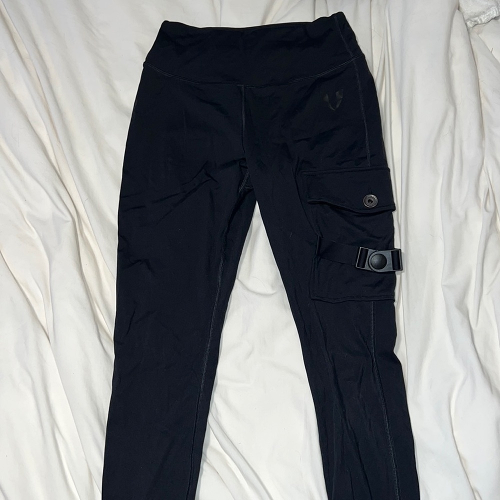 FirmAbs leggings